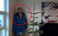 Når to bergensere skal velge årets juletre… Da må det jo bare gå galt. Når to bergensere skal velge årets juletre… Da må det jo bare gå galt.