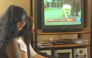Denne familiens hund døde – trodde de. 9 år senere skrur mor på TV… Denne familiens hund døde – trodde de. 9 år senere skrur mor på TV…